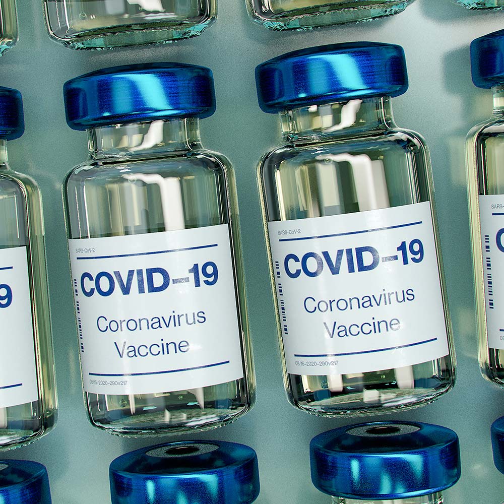 Corona-Impfung / Corona-Impfstoff CoVid-19 © Daniel Schludi / Unsplash (mAGZNECMcUg)